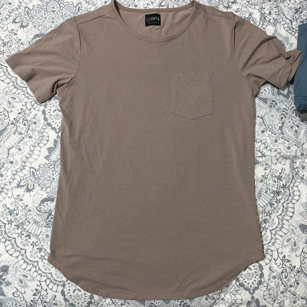 Cuts Clothing Men's Brown T-Shirt